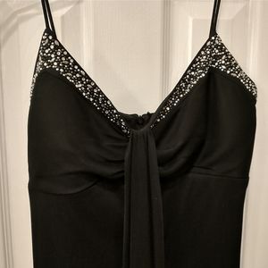 Chiffon gown/dress for prom, recital, wedding guest (black tie)